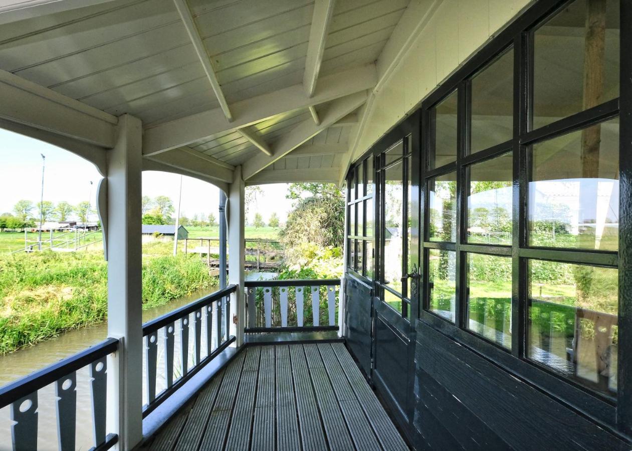 Idyllisch En Knus Huisje Met Prachtige Veranda. Oterleek Екстер'єр фото