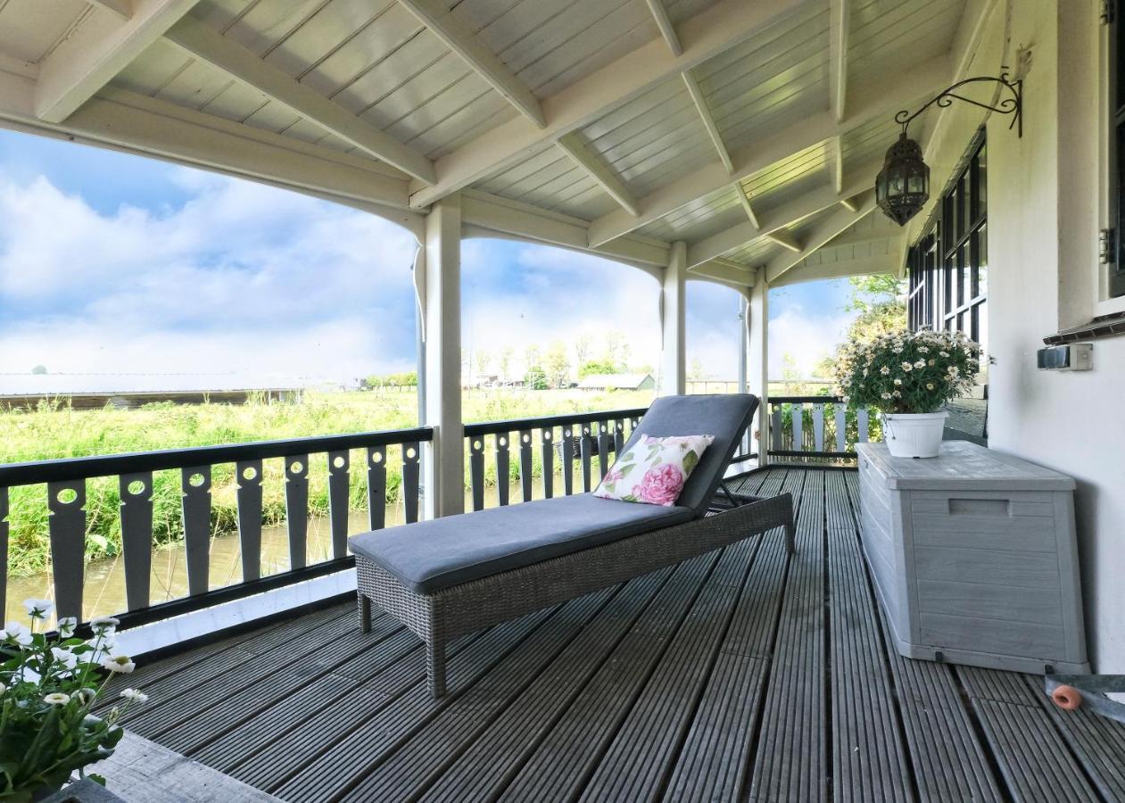 Idyllisch En Knus Huisje Met Prachtige Veranda. Oterleek Екстер'єр фото